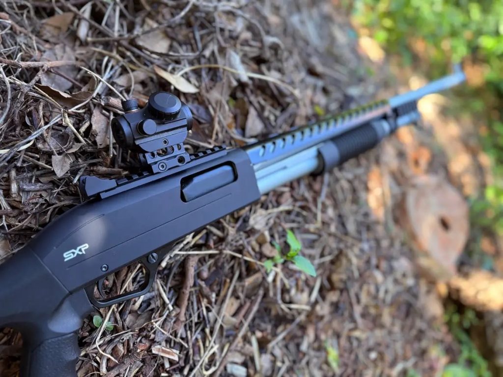 Vue détaillée du Winchester SXP Marine Xtrem Defender