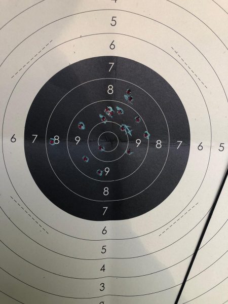 Série de 15 tirs avec un Browning Buck Mark Contour à 25 mètres